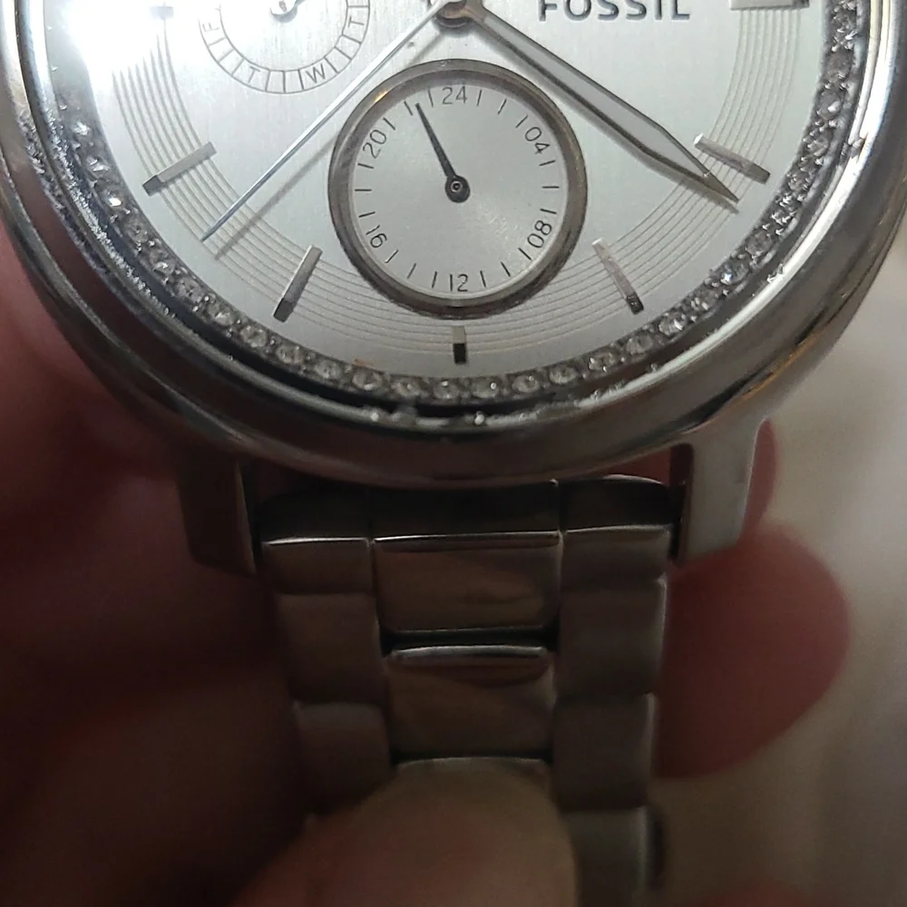 Fossil Watch - Picture 5 of 5